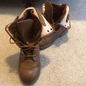 brown boots